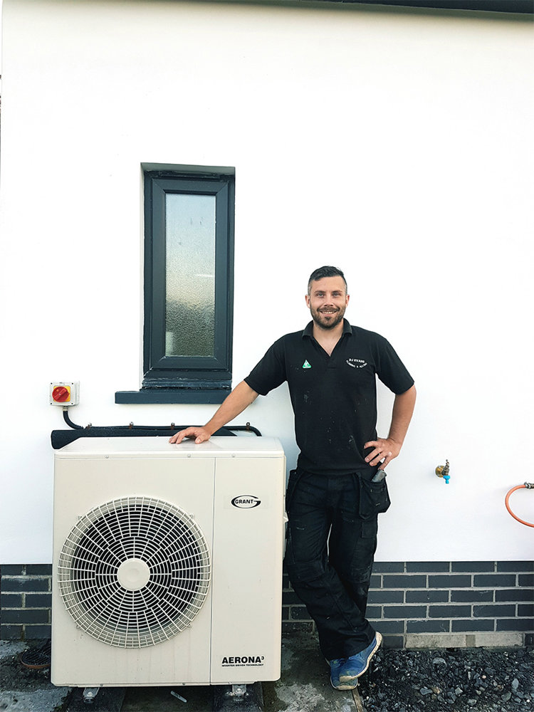 Grant Aerona3 6kW air source heat pump case study