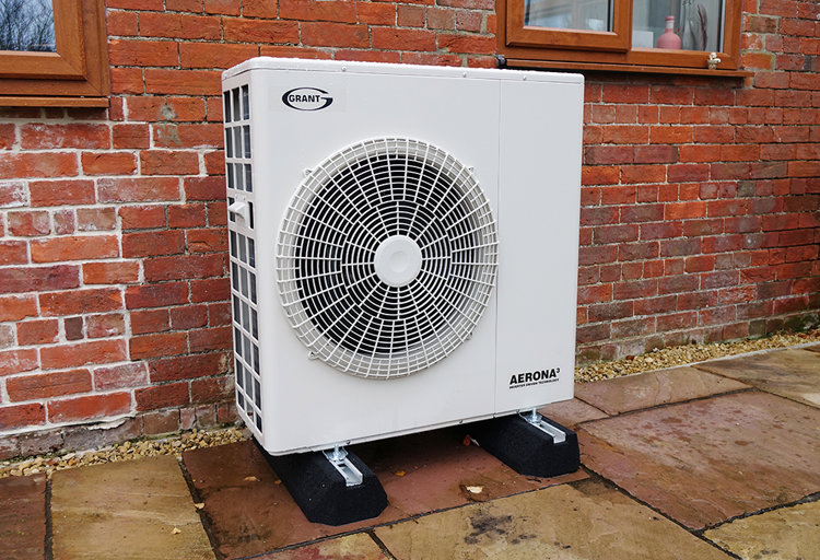 What is an air source heat pump?