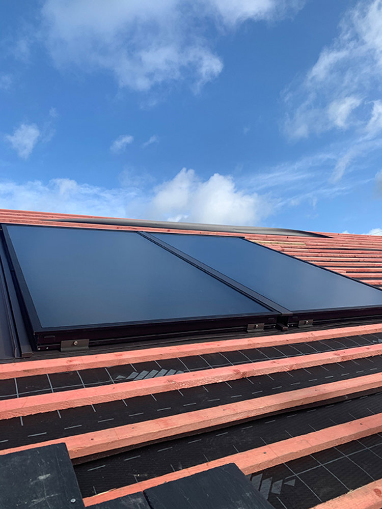 Grant UK solar thermal on roof kit installation