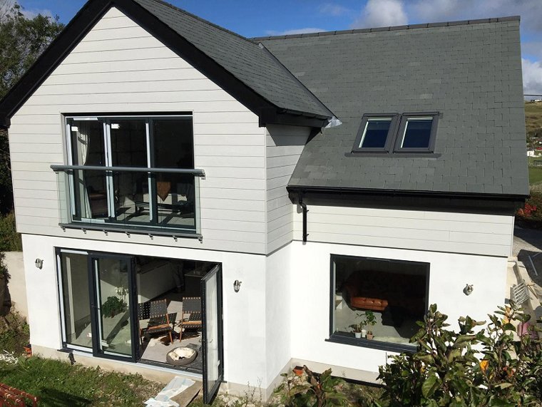 A Grant trio of technologies keep new build home in Perranporth up to temperature