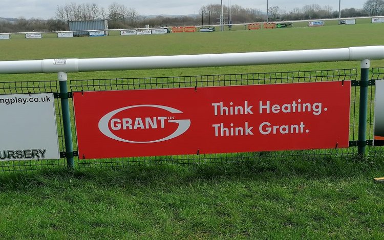 Grant UK sponsors local grassroots mini and junior rugby teams