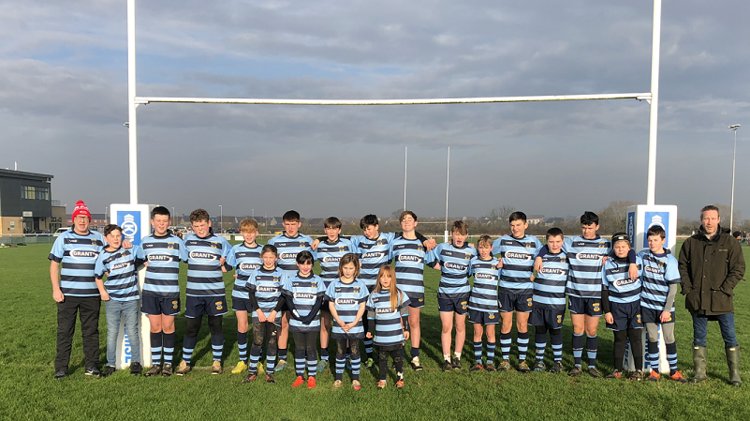 Grant UK sponsors local grassroots mini and junior rugby teams