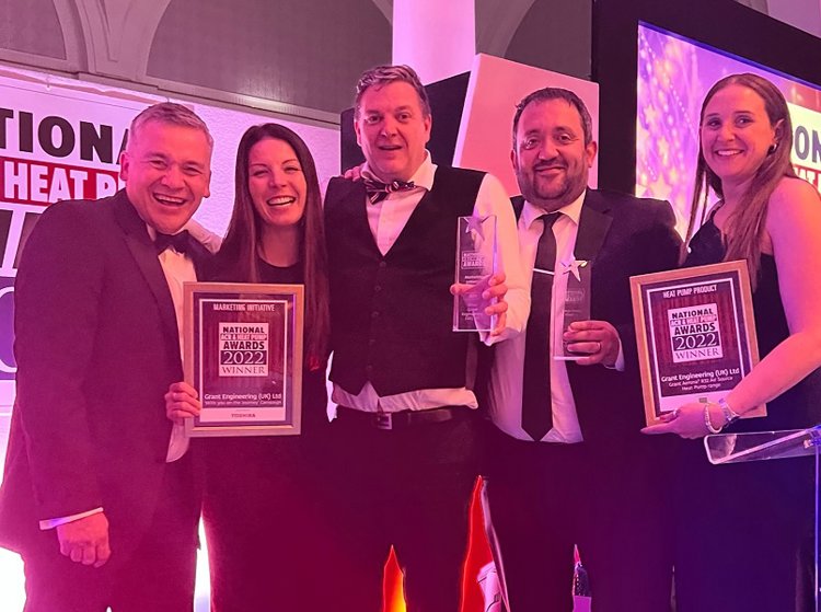 Grant UK scoops up two wins at National ACR & Heat Pump Awards!