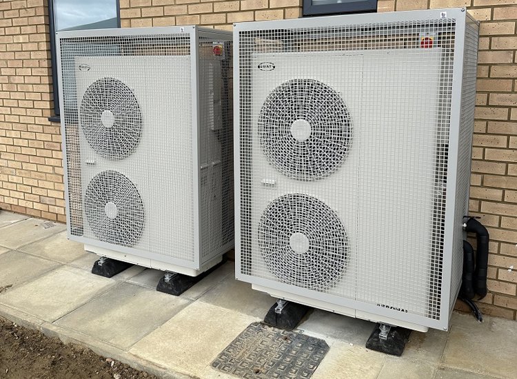 Grant Aerona³ heat pumps specified for school in Milton Keynes